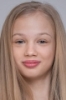 Лиза Леонова